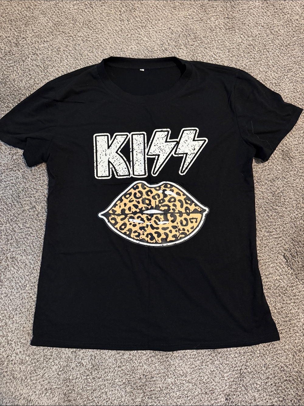 NWOT KISS T-Shirt- Size Large